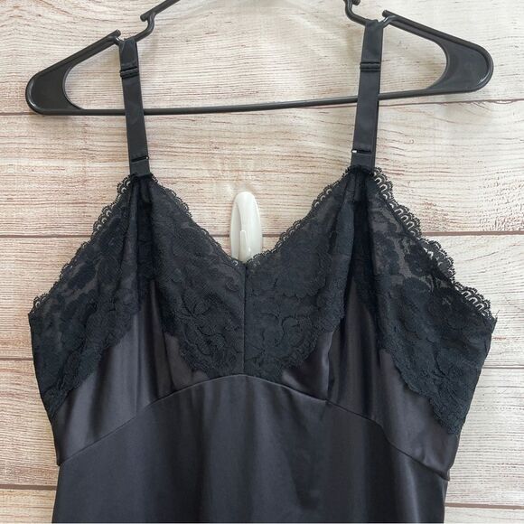VINTAGE PINEHURST LINGERIE FULL SLIP IN BLACK - Picture 4 of 7